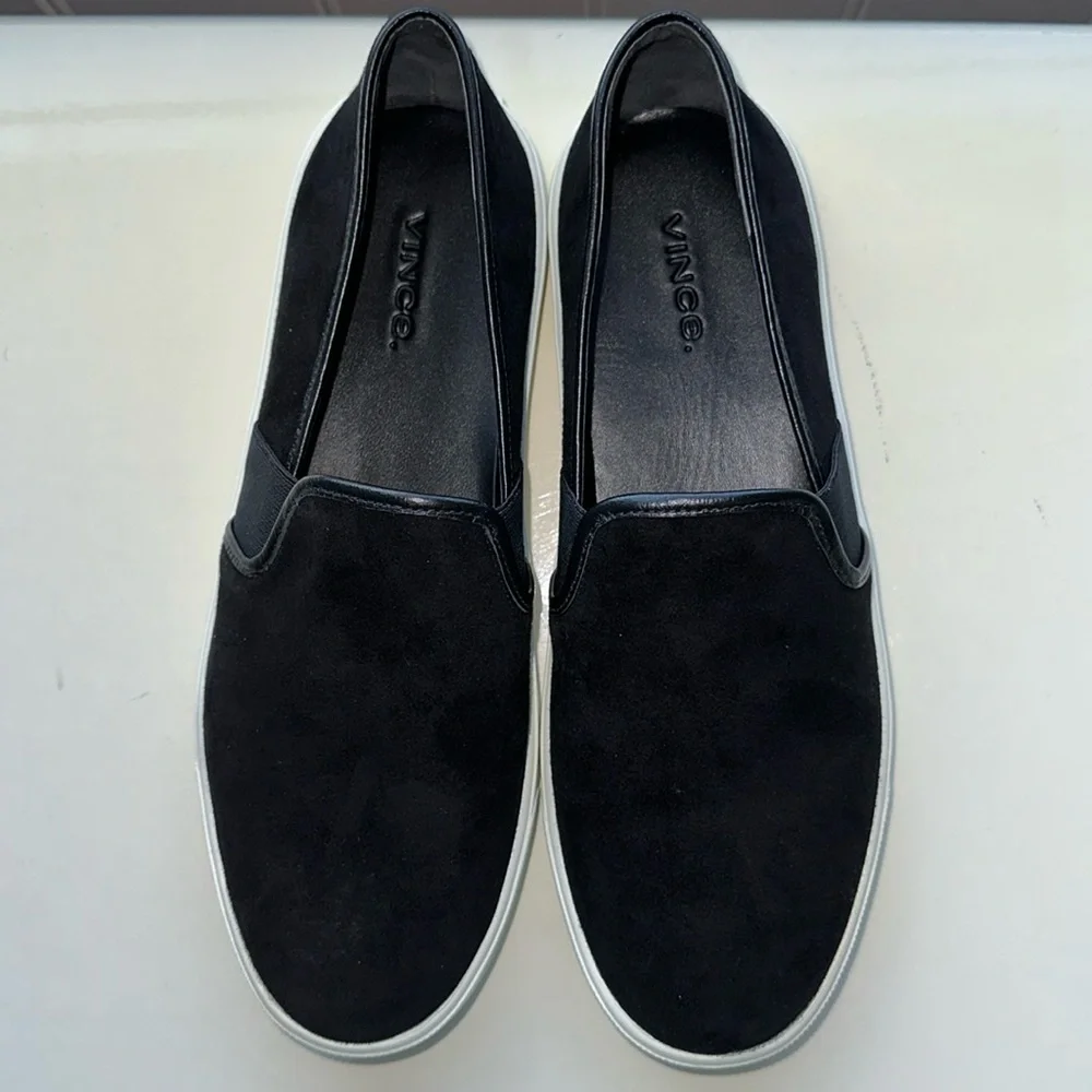 New Vince Suede Shoes. Black. Size 7.5.